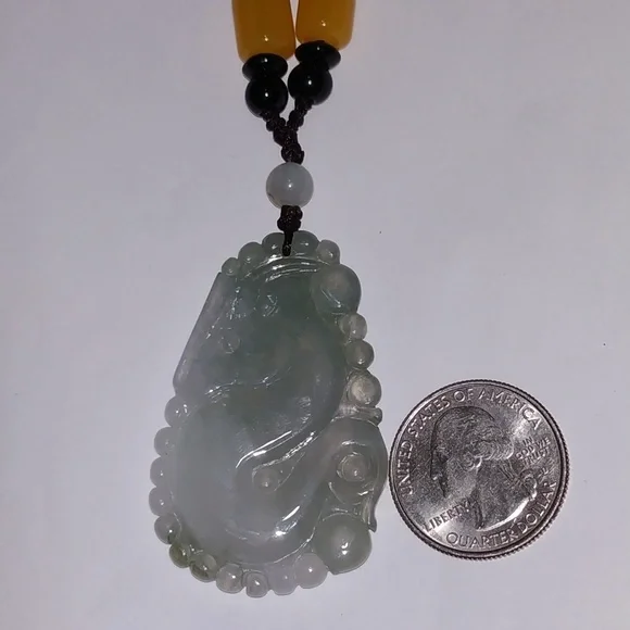 Authentic A natural burma real lucky jade pendant - Picture 5 of 5